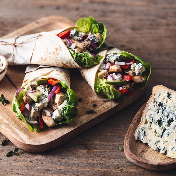 Wraps met scharrelkipfilet en AOP Bleu d’Auvergne